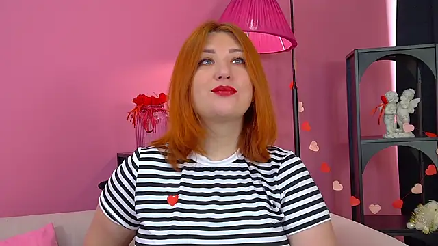 MargaritaMoone online show from April 10, 2026, 6:31 am