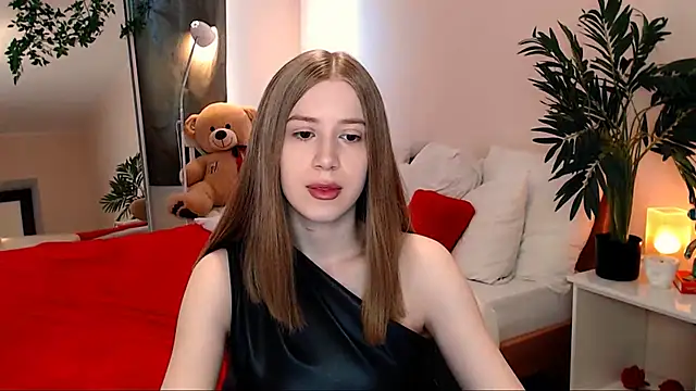 Snapshot of cheeky_chick chatting on May 26, 2026, 1:20 pm cheeky chick online show from May 26, 2026, 1:20 pm