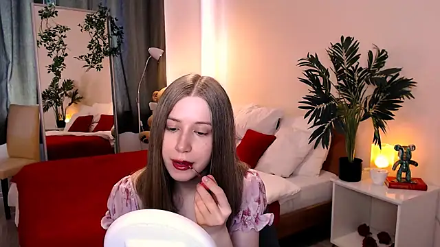 Snapshot of cheeky_chick chatting on May 31, 2026, 1:28 pm cheeky chick online show from May 31, 2026, 1:28 pm