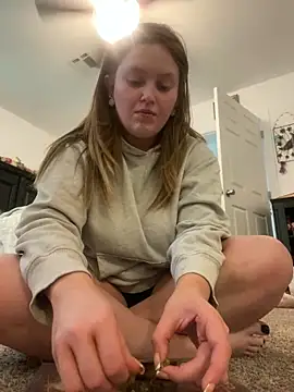 perfectbbprincess online show from April 9, 2026, 8:26 pm