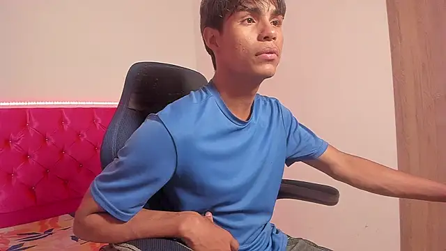 skinny sam online show from April 17, 2026, 3:53 am