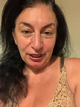 Lizzaa80 online show from July 2, 2026, 4:13 pm