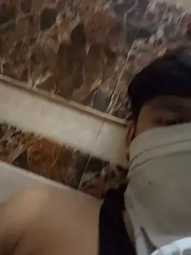 Snapshot of Badbuddy00 chatting on April 9, 2026, 6:19 am Badbuddy00 online show from April 9, 2026, 6:19 am