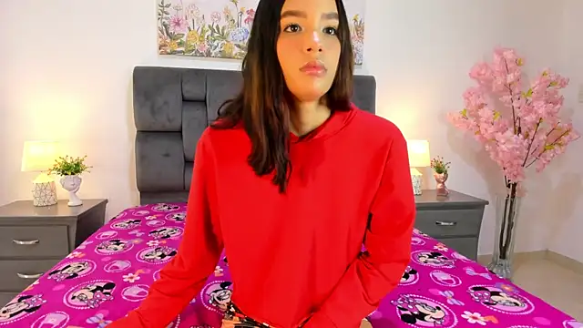 zeo pau online show from April 15, 2026, 7:07 pm