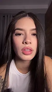 Snapshot of Giiasteele chatting on August 5, 2026, 12:59 am Giiasteele online show from August 5, 2026, 12:59 am