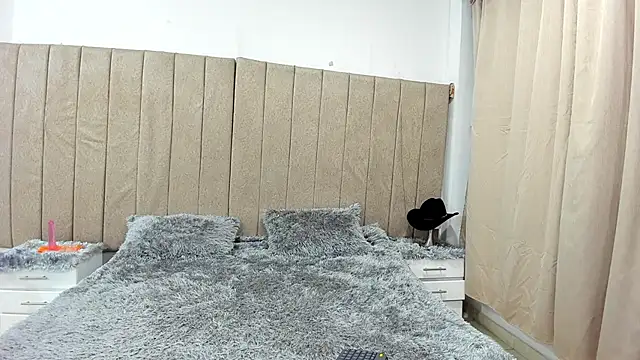 Aliss beautiful online show from April 9, 2026, 3:41 am