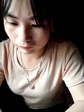 Snapshot of Maianly chatting on April 10, 2026, 2:40 am Maianly online show from April 10, 2026, 2:40 am