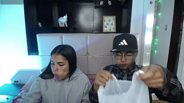 Tony 1  online show from April 17, 2026, 2:14 am