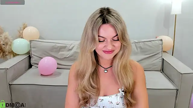 Jennifer Perezz online show from June 29, 2026, 5:01 pm