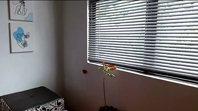 Snapshot of alisonnturbay chatting on May 29, 2026, 2:01 pm alisonnturbay online show from May 29, 2026, 2:01 pm