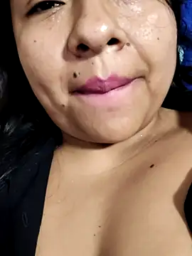 Snapshot of alisonnturbay chatting on July 2, 2026, 3:23 am alisonnturbay online show from July 2, 2026, 3:23 am