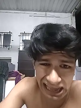 kdboy04 online show from April 20, 2026, 6:31 pm