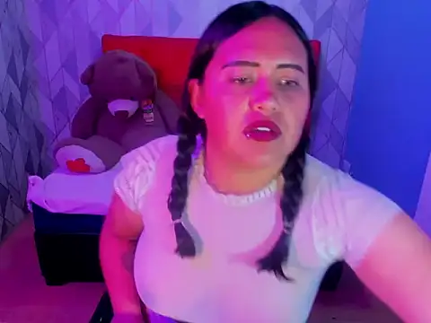 MedusaDivine online show from April 12, 2026, 2:37 am