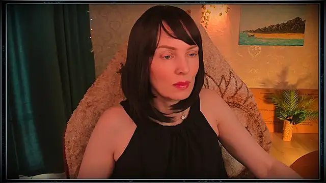 LanaRadiance online show from July 11, 2026, 3:45 pm