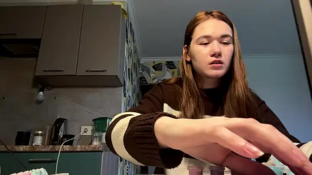 Snapshot of ValiriaX chatting on April 10, 2026, 1:29 pm ValiriaX online show from April 10, 2026, 1:29 pm