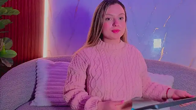 giigii hadidd online show from April 10, 2026, 12:17 am