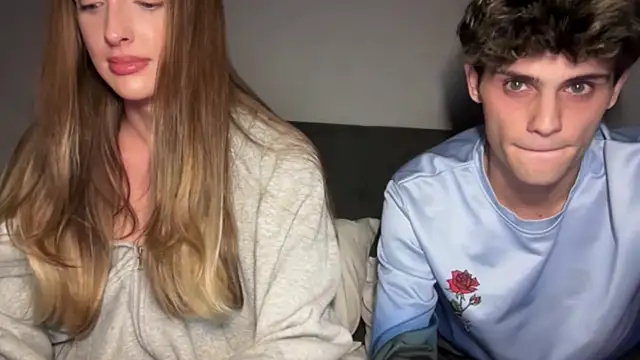 ClaraAndNate online show from April 22, 2026, 3:35 am