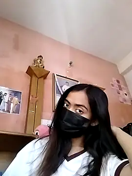 Snapshot of Shanaya450 chatting on April 12, 2026, 8:06 am Shanaya450 online show from April 12, 2026, 8:06 am