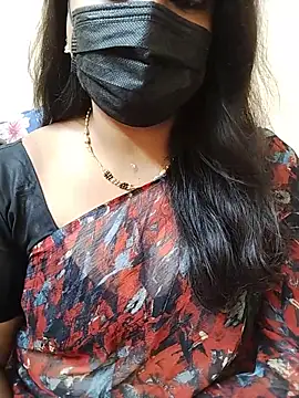 Stephaniee27 online show from May 25, 2026, 6:23 am