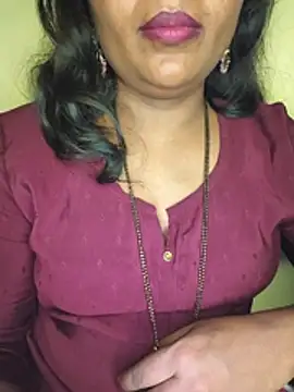 Snapshot of ur_love_kannada1 chatting on May 13, 2026, 7:21 pm ur love kannada1 online show from May 13, 2026, 7:21 pm