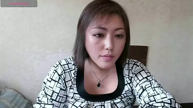 Snapshot of Anna_jpn8 chatting on May 7, 2026, 11:41 pm Anna jpn8 online show from May 7, 2026, 11:41 pm