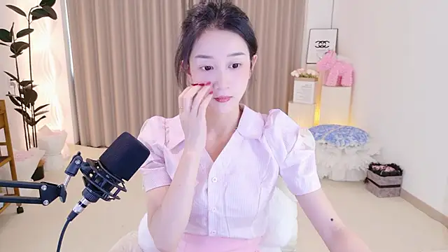 Dancing-CoCo-Pro online show from July 9, 2026, 4:13 am
