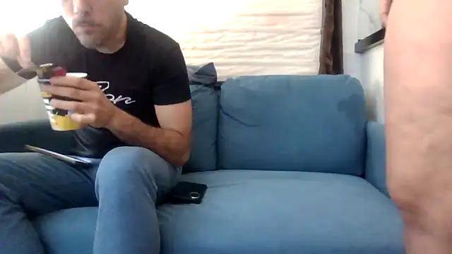 CasalFire online show from May 4, 2026, 12:41 pm