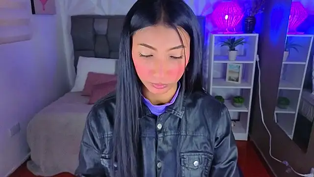 Snapshot of Perlaa_moon_ chatting on June 24, 2026, 2:59 pm Perlaa moon online show from June 24, 2026, 2:59 pm