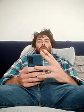 toyboyhumiliation online show from April 12, 2026, 10:07 am