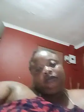 SweetBelly1 online show from June 30, 2026, 8:09 pm