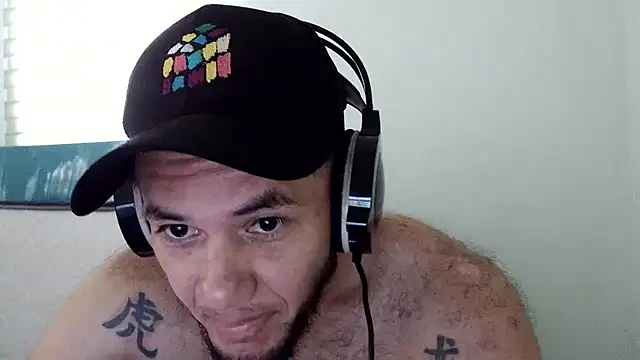 andrew 1520 online show from April 16, 2026, 12:50 pm