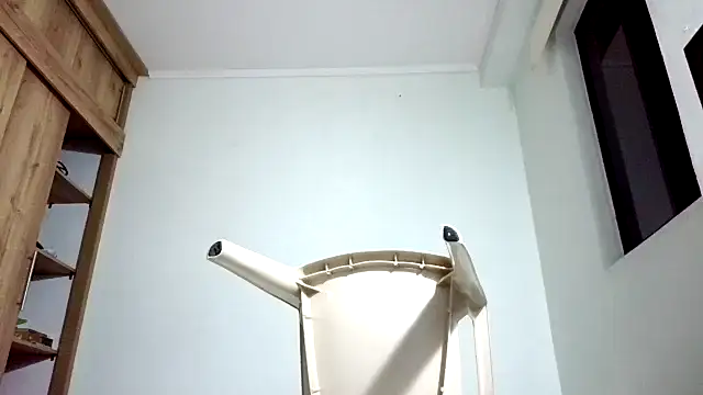 Snapshot of andrew_1520 chatting on November 6, 2025, 11:20 pm andrew 1520 online show from November 6, 2025, 11:20 pm