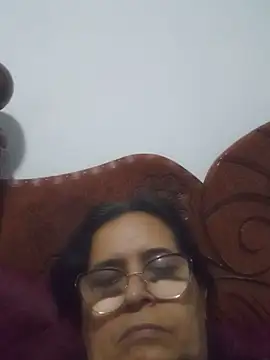 Snapshot of PienCanela chatting on July 21, 2026, 10:38 am PienCanela online show from July 21, 2026, 10:38 am