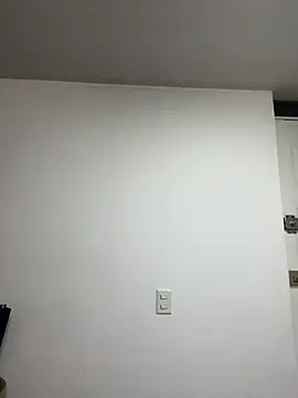 Iam-sophia27 online show from April 15, 2026, 11:05 pm