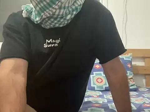 Felipeandmaria online show from April 23, 2026, 12:28 am