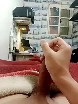 canbemmh546 online show from April 12, 2026, 1:14 pm