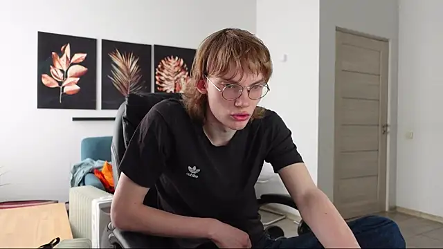 Dave Redmond online show from April 24, 2026, 1:57 pm