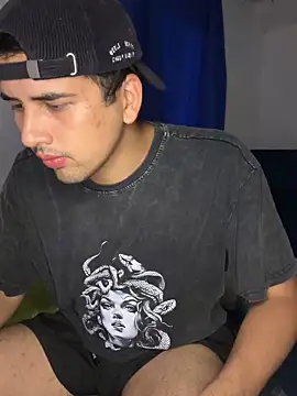 AdrianEmpire online show from April 15, 2026, 10:43 pm