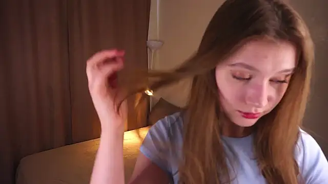 SonaKhalili online show from April 19, 2026, 5:19 am