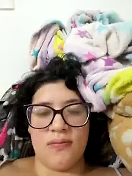 dhalia-rose89 online show from April 11, 2026, 7:28 pm