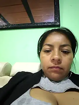 Tamaraxxx hot online show from May 4, 2026, 2:15 am