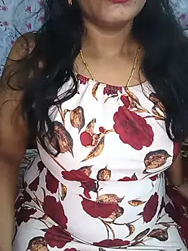 Snapshot of Mayuri-hot chatting on May 19, 2026, 1:21 am Mayuri-hot online show from May 19, 2026, 1:21 am