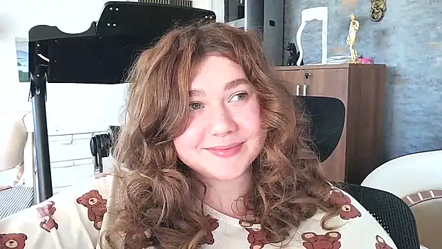 Snapshot of AmeliFoxi chatting on April 23, 2026, 12:29 pm AmeliFoxi online show from April 23, 2026, 12:29 pm