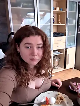 Snapshot of AmeliFoxi chatting on April 15, 2026, 9:04 am AmeliFoxi online show from April 15, 2026, 9:04 am