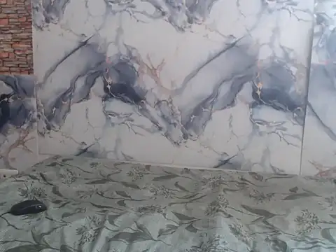 Lillypearl online show from April 16, 2026, 8:04 am