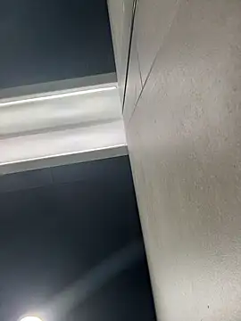 Risky Mia69 online show from April 17, 2026, 5:05 pm