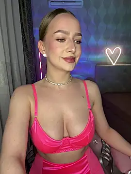 AlisaPearl online show from April 30, 2026, 8:16 pm