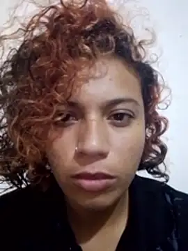 rizosdefuego online show from April 13, 2026, 5:50 pm