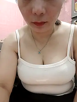 Snapshot of ManaMi-Amii chatting on July 5, 2026, 5:36 am ManaMi-Amii online show from July 5, 2026, 5:36 am