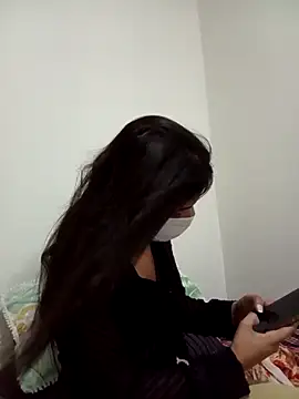 Anjali hot33 online show from April 24, 2026, 6:04 am